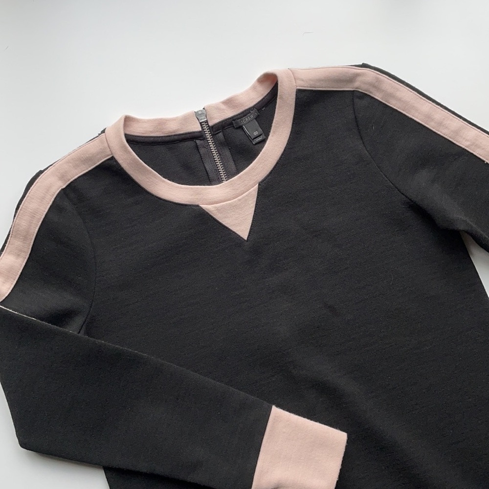 J CREW Modern Sporty Knit Dress. Size 00
